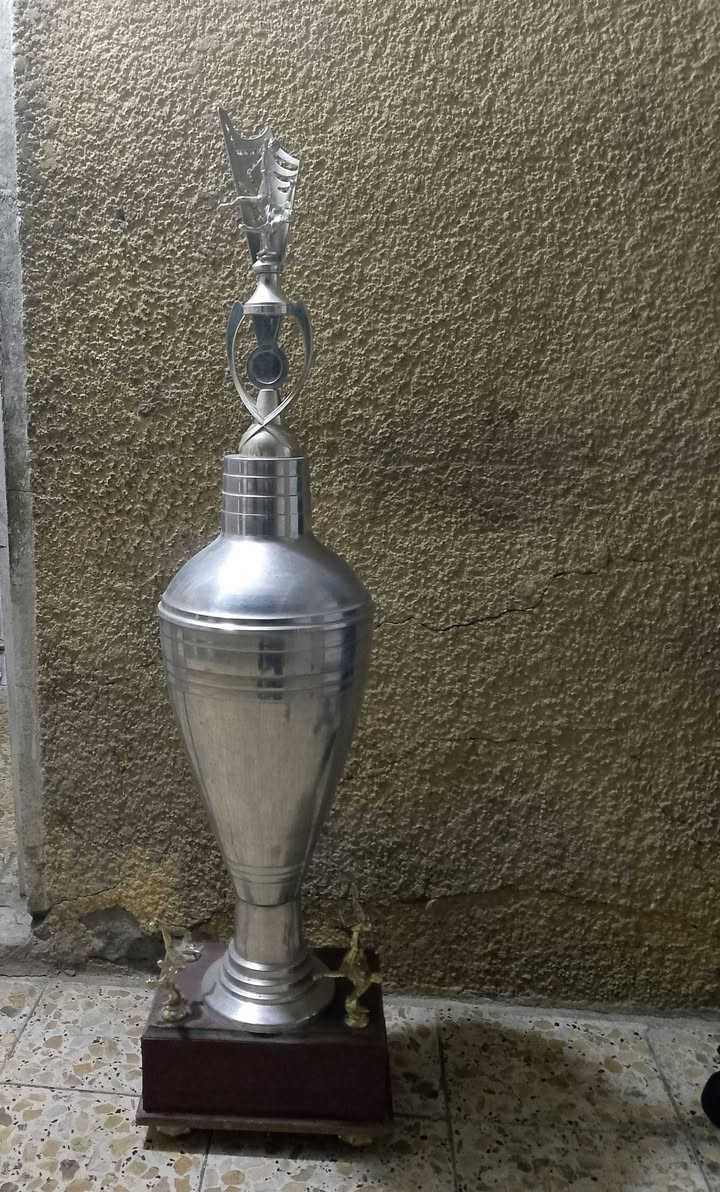 سلام عليكم عدي كاس طوبة للبيع مكان بغداد مدينة الصدر رقم الهاتف ***********
