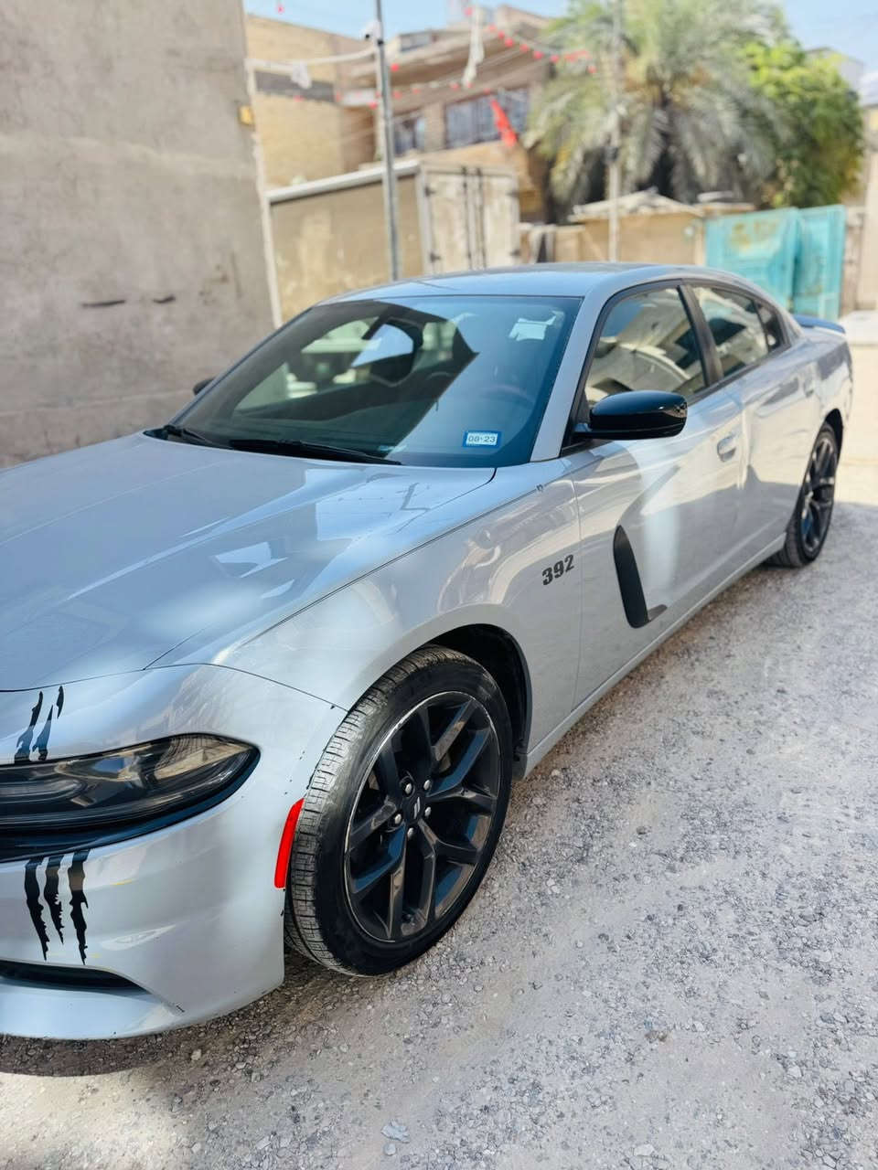 السلام عليكم
جارجر للبيع

الموديل 2021

ماشيه 61

الفئه sxt اللون سموك 
السيارة بدون ايرباك 

الرقم بغداد

السياره جاهزه مابيها اي نقص

الجاملغ مصلح نفسه وما مفتوح ع البارد

بيهة بارد بالباب خلف السائق 

وباقي ع ضربته كما موضح بالصوره

بيها منظومة زنون السيارة جاهزة مال بيت وخير من الله جديدة جدا

السعر ٢٣٩ بيها مجال بسيط

العنوان بغداد جميلة

السيارة باسمي تحويل مباشر

  

***********
