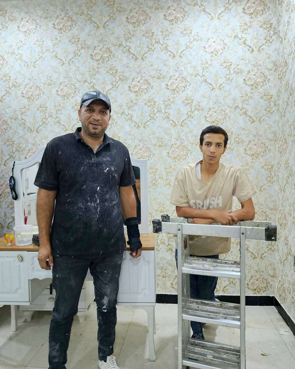 السلام عليكم
اعمالي ورق جدران
سعر متر مربع كرسته وعمل 6الاف💸💸💸💸
ظمان 5سنوات صيانه 👷👷👷👷
مانع ال حشرات و بكتيريا
ضد تعفن 
اي استفسار اتصل وتدلل علينا يوجد واتساب،📞📞📞📞
***********
