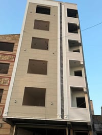 الاعظمية • ١٦٠م • بناية تجارية