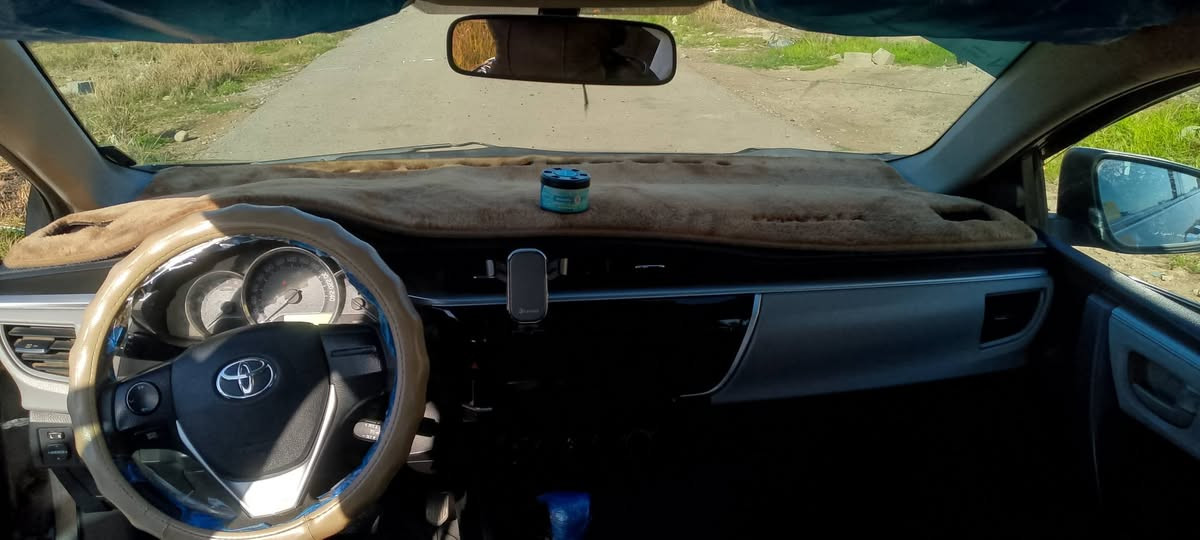 عليكم  كورله خليجي مديل 15 رقم شمالي بسمي سياره ما بيهه كل نقص بيهه اربع قطع   محرك 2000 سياره ما بيهه كل نقص للبيع سعر 118 بيهه مجال  مكان  سيار ديالى تقاطع القدس  ***********
