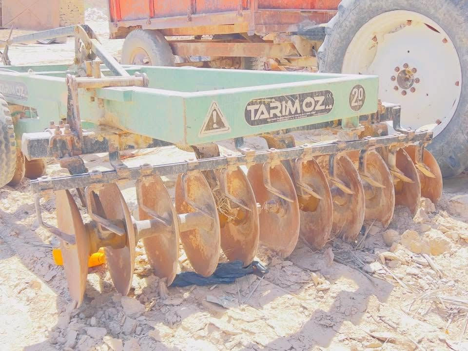 سلام عليكم دسك لبيع حجم ٢٠ مكان الديوانية الشنافيه السعر ٦ بيه مجال ‭***********‬   ***********
