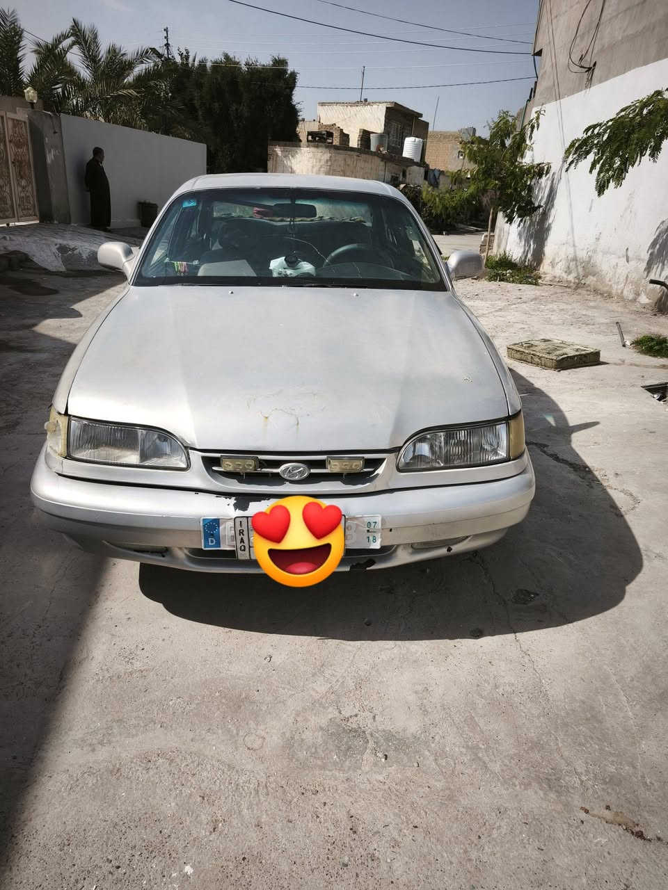 سلام عليكم سوناتو2 موديل 95رقم بغداد سعر 40 وبي مجال مكاني ديالى خانقين رقم ***********
