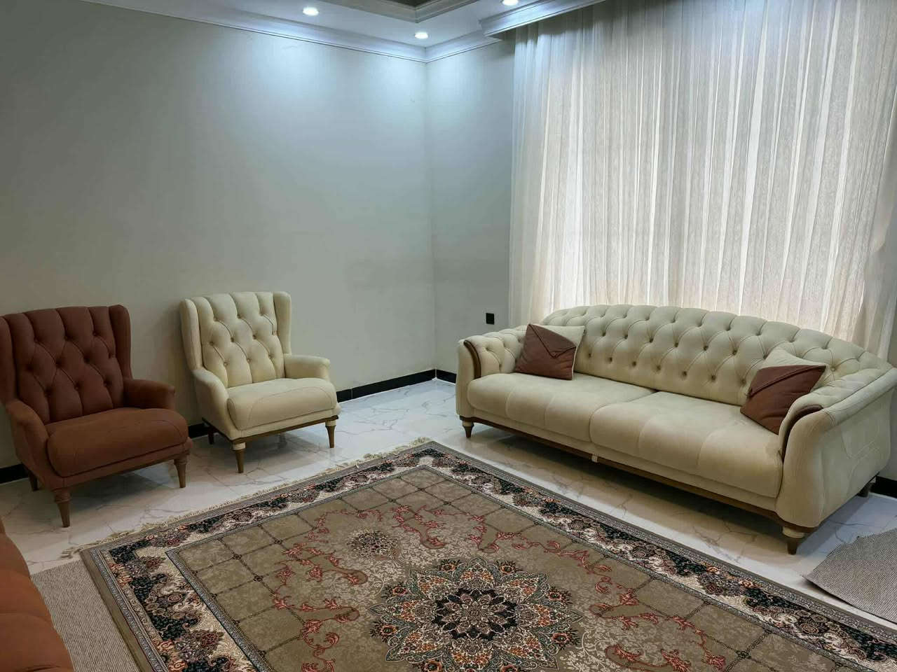 900دۆلارهەولیر


**إذا كنت صاحب هذا الإعلان وتريد حذفه لأي سبب، رجاءا أرسل رسالة إلى الدعم الفني**