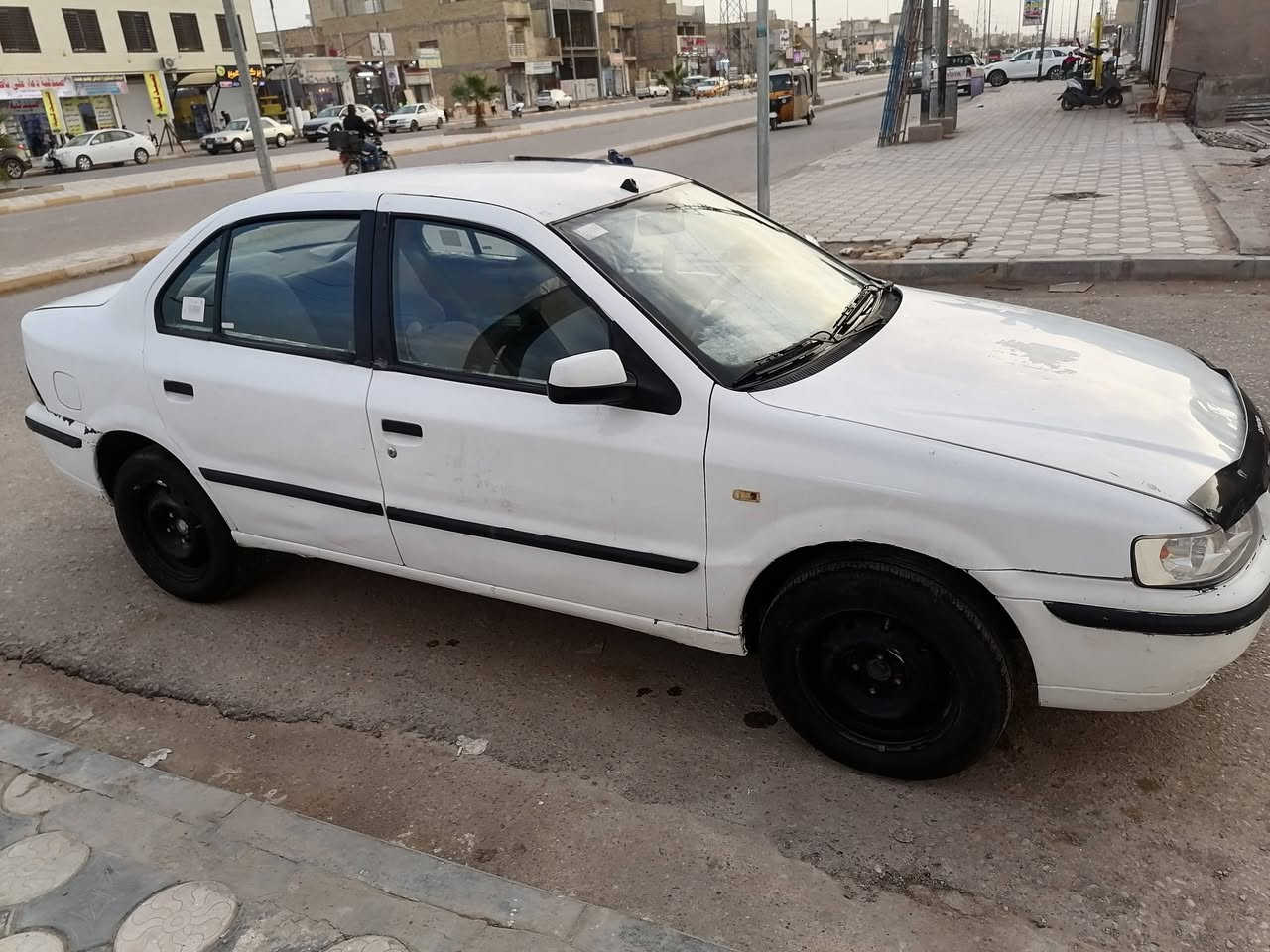 سمند موديل 2011 نضيفة مال بيت تخم تاير جديد باتري جديد حدادية جديدة تبريد ويه السويج لايت زنون ماصدات جدد السيارة متعوب عليها كلش
السنوية ساقطة ب2024 السعر 35 وبيها مجال *********** مكاني ميسان العمارة
