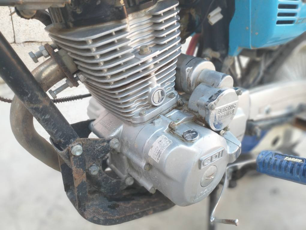 سەرەتا بەناوی خوا ئەم ماتۆڕە بۆفرۆشتن سعری 300 هەزارو معامەلەیە برایانە ماڵی دۆستە نامی پڕۆی 2021.......
***********
*********** السليمانية, العراق
