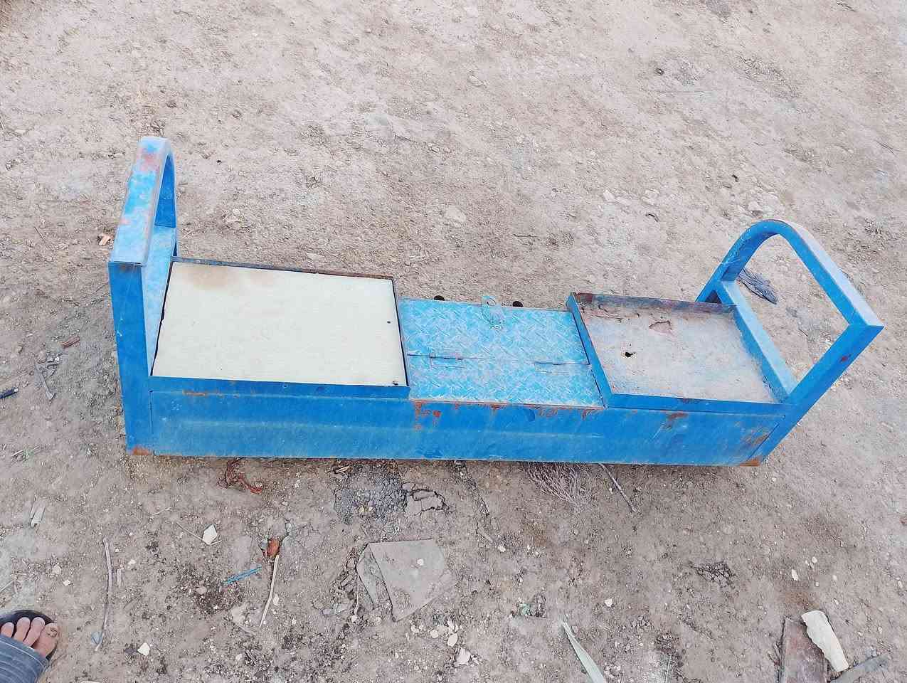 سلام عليكم بدي جمرة ستوتة للبيع ا هوة وصناديگة نضيفات
السعر 200 مكاني ناصرية سيددخيل ***********
