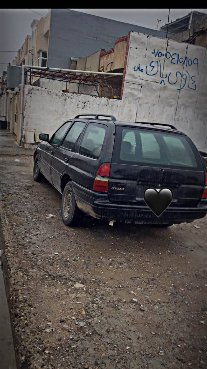 *********** سەلام علیکم هاورئیان فۆرد اسکور ستیشن مودیل ١٩٩٤ گێر و مەکینە بەشەرت لئدرانی نییە هەولێر أربيل, العراق
