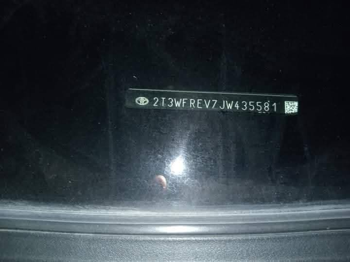 تيوتا رف فور موديل 2018
سياره مكفوله من الصبغ والتبديل
 ماشيه 76 الف
xle
 حساسات جانبيه
تحكمات بالستيرين
كامرة خلفيه 
رادار امامي
بقع عمياء
فتحه وبصمه
 اللون: فيلي
وأرد:امريكي
رقمه: بغداد
 مكان السياره : بغداد ــ العامريه 
 للاستفسار الاتصال على الرقم:***********
