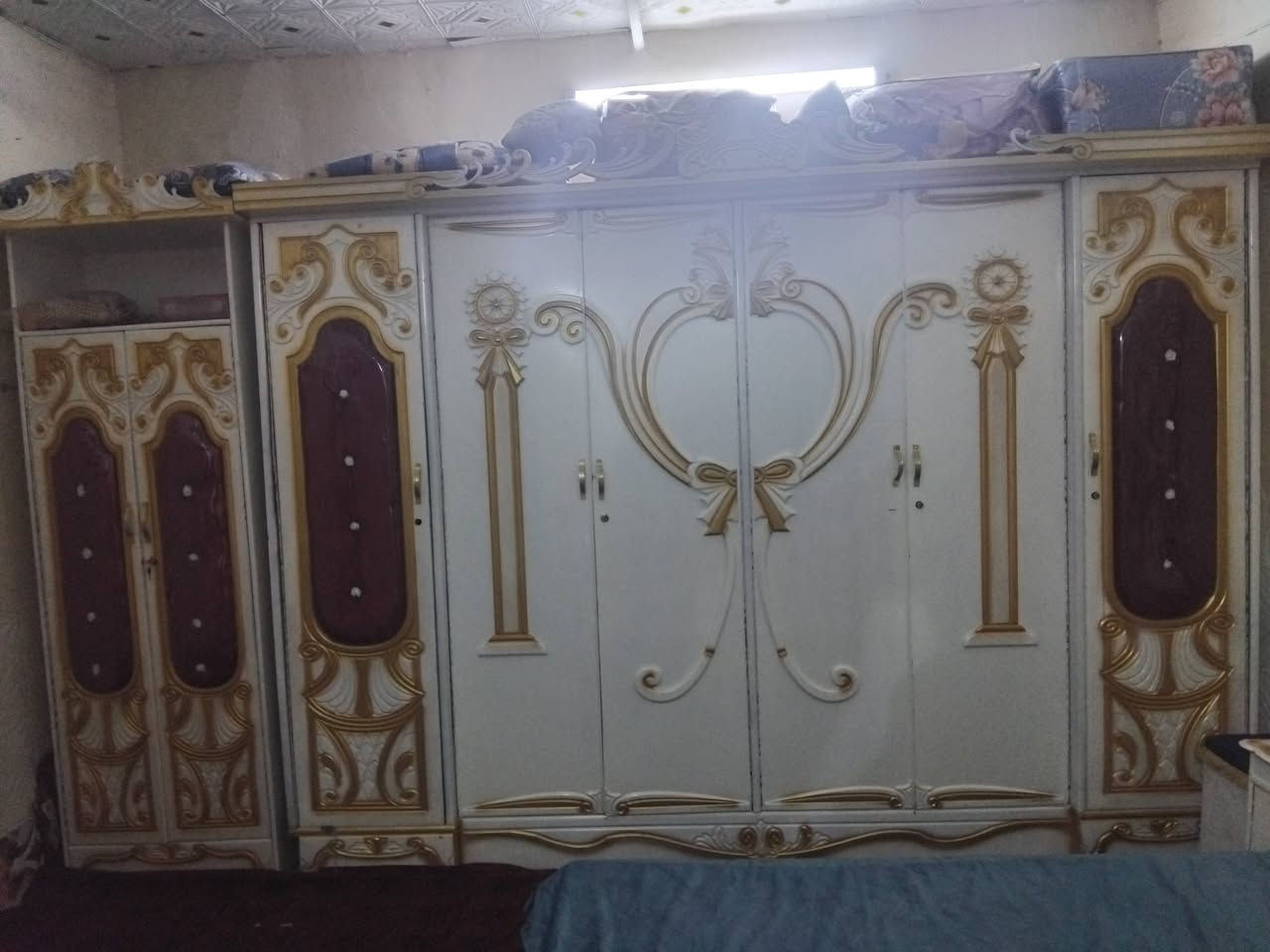 غرف نوم لبيع مستخدمه  نضيفه  هاذ رقم نتصل بيك غير ودلل ***********
