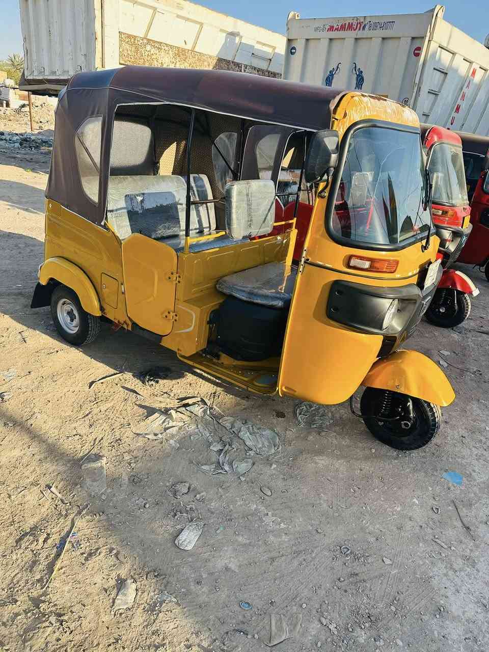 تكتك للبيع 21 الوجبه الوله قطرت صبغ مابيهه بس 7400 بيه حك الجيه تراي زيزو الباب السايق جارد وصبغته الباقي عل بلاد بغداد الشعله ***********
