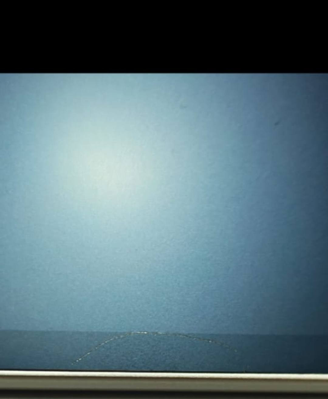 السلام عليكم 
تابلت Huawei MatePad Pro 12.2 
موصفات 
📱 الشاشة
الحجم: 12.2 إنچ
النوع: OLED مزدوج الطبقة
الدقة: 2800 × 1840
معدل التحديث: 144Hz
السطوع: يصل إلى 2000 nits
نسبة الشاشة: حوالي 3:2
كثافة البيكسل: حوالي 275 PPI �
PhoneArena +١
⚙️ المعالج والأداء
المعالج: Kirin 9000S / Kirin T92A (ثماني النواة)
كرت الشاشة: Maleoon 910 / 920 GPU
النظام: HarmonyOS 4 �
PhoneArena +١
💾 الذاكرة والتخزين
RAM: 12GB 
التخزين:
512GB

📷 الكاميرات
الخلفية:
13MP رئيسية
8MP واسعة
تصوير 4K
الأمامية:
16MP �
🔋 البطارية
السعة: 10100 mAh
شحن سريع: 100W
يشحن تقريباً 85٪ خلال 40 دقيقة �
🔊 الصوت والاتصال
4 سماعات ستيريو
Wi-Fi 6
Bluetooth 5.2
USB-C 3.1
📏 التصميم
السمك: 5.5 مم
الوزن: حوالي 508 غرام
يدعم القلم M-Pencil والكيبورد �
PhoneArena +١
✅ مميزاته القوية:
شاشة قوية جداً 144Hz
بطارية كبيرة وشحن سريع
أداء مناسب للألعاب مثل PUBG
سماعات قوية

بية كسر بسيط اصلن مايشاف ولا مبين بس لازم اوضح الكم 

سعر ٧٥٠ مكاني بابل


**إذا كنت صاحب هذا الإعلان وتريد حذفه لأي سبب، رجاءا أرسل رسالة إلى الدعم الفني**