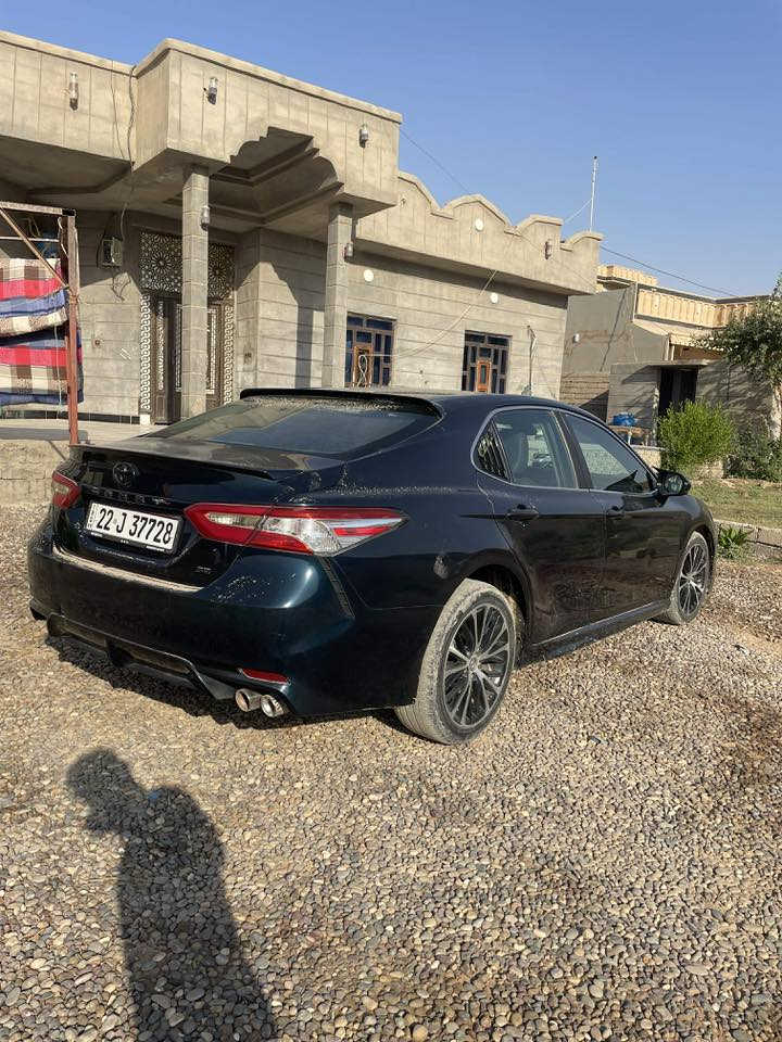 كامري 18 SE وارد امريكي رقم اربيل ، 
معروفه مواصفات ال SE 
ضررها صورة السونار بالمنشور ابيع حزام السعر 153 
رقم الشاصي 
4T1B11HK5JU580482
مكاني صلاح الدين 
***********
