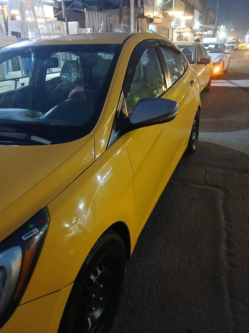 السلام عليكم  اكسنت موديل 2014مكينه 1600السيارة حادثه جاملغ وبنيد السيارة جاهزة من كلشي كبل للشارع بسمي السعر 86 وبي مجال بسيط رقم الهاتف ***********
