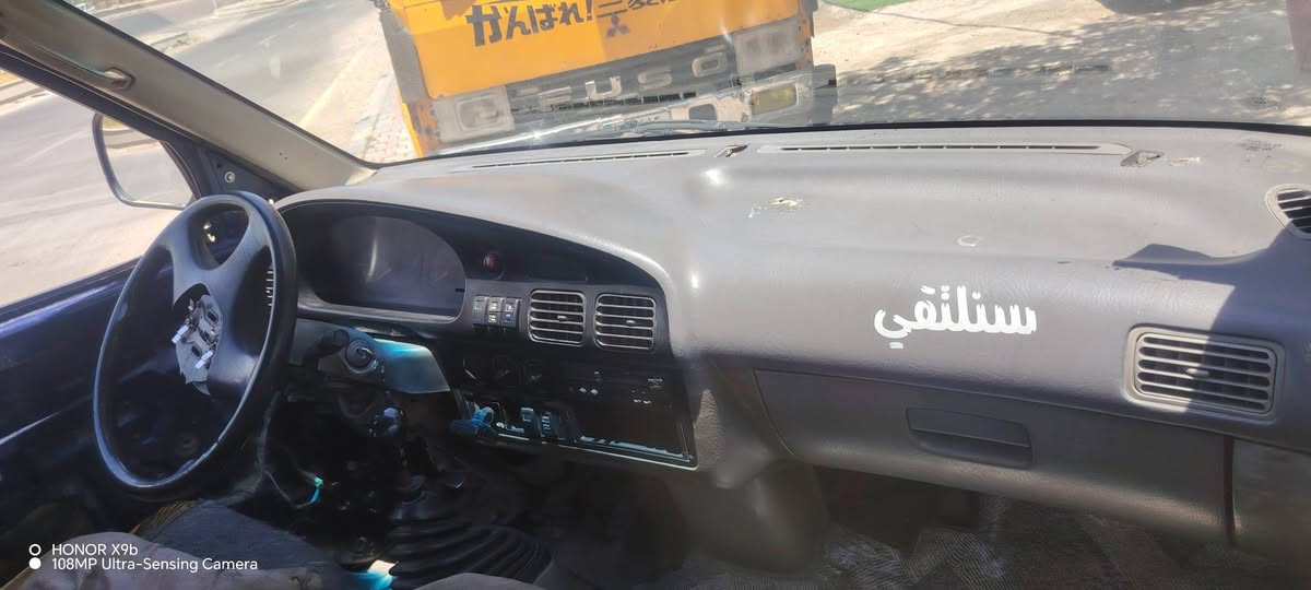 سلام عليكم بريجو موديل 98 رقم بصره راعيه ماندله اتعهد سرقه وعشائر مكينه كير اكسن عل شرط تخم تاير كهربائيات كله شغاله بور مشط حداديه نص عمر مكان نجف  السعر 35 وبيه مجال بصيط ***********
