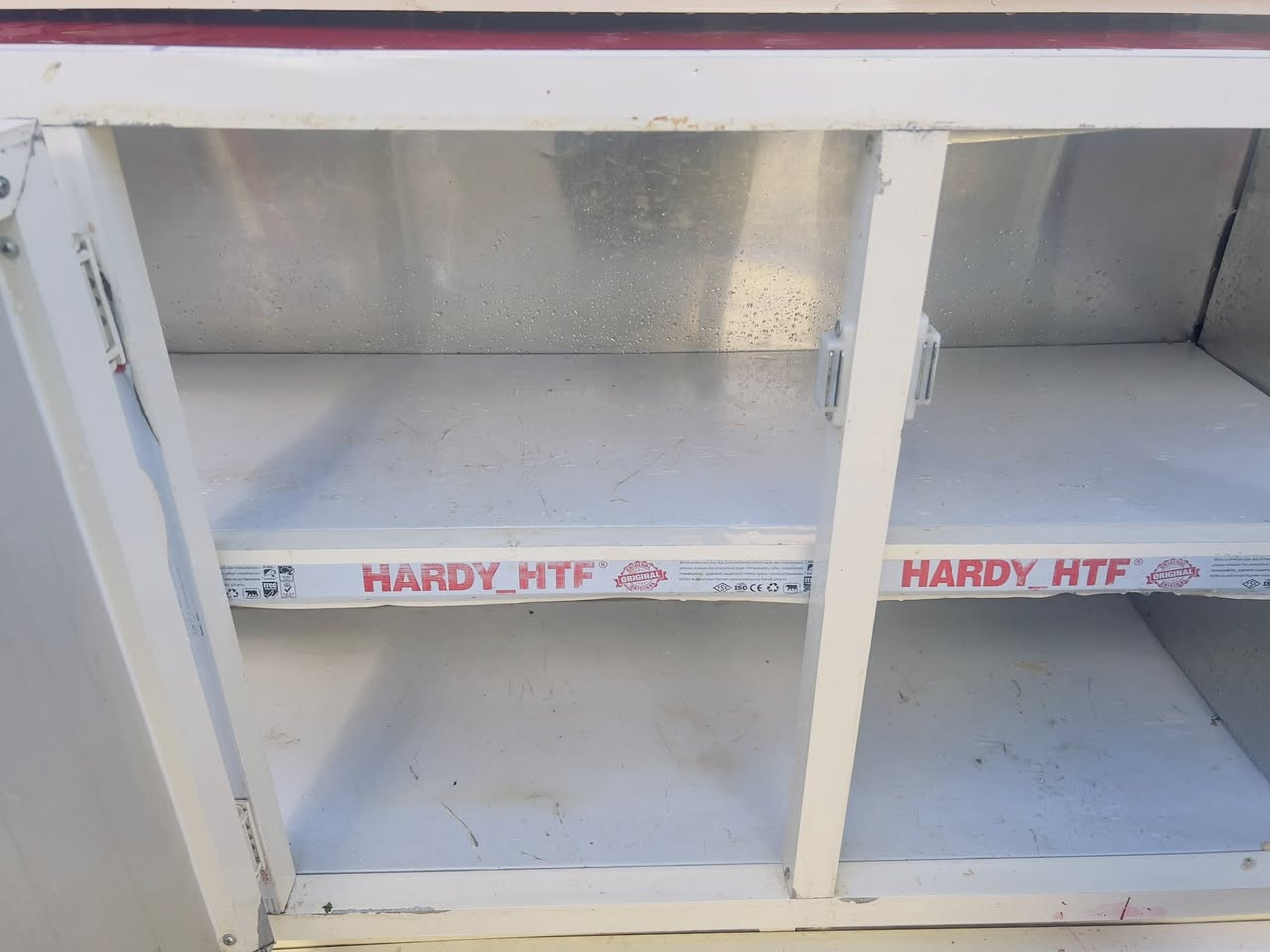 كاونتر نظيف مابي عيب السعر ١٧٥


**إذا كنت صاحب هذا الإعلان وتريد حذفه لأي سبب، رجاءا أرسل رسالة إلى الدعم الفني**