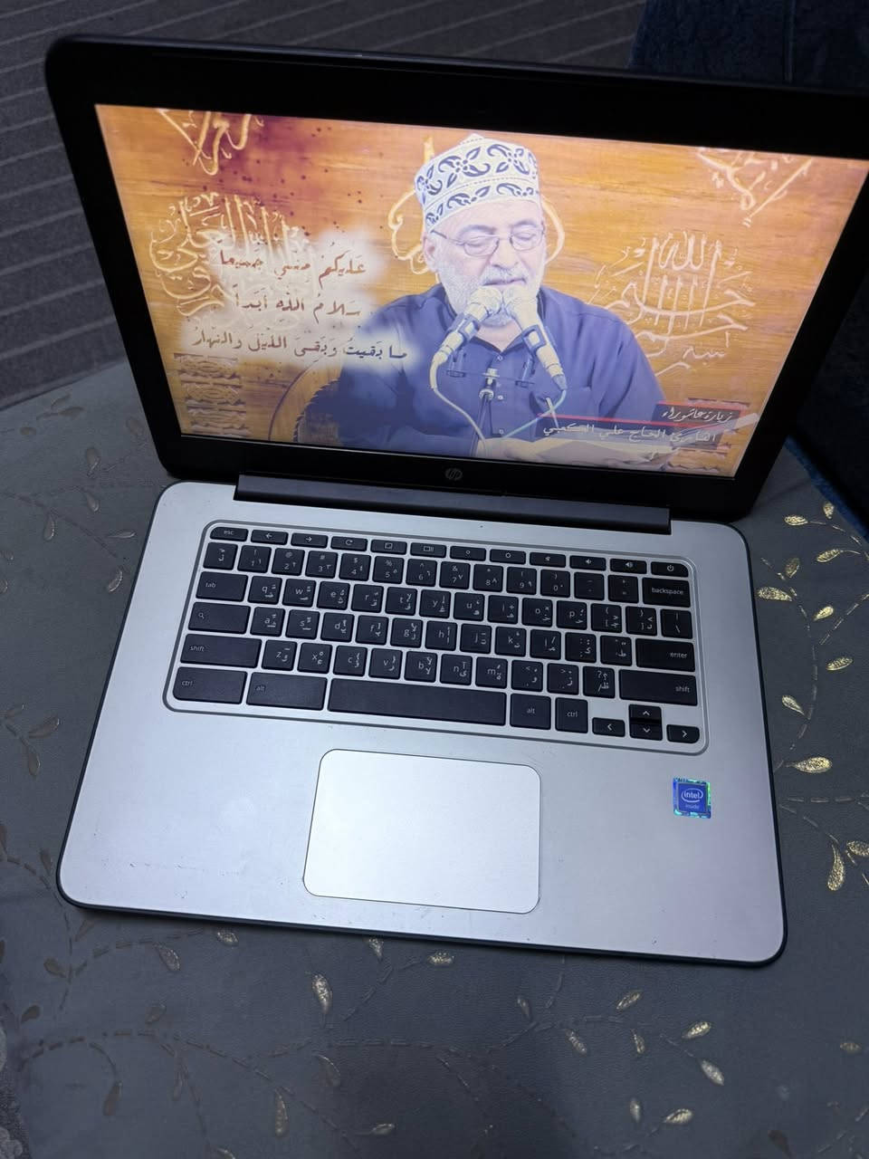 سلام عليكم حبايب عدي لابتوب للبيع ومستعجل عله بيعته 100 الف  ***********
