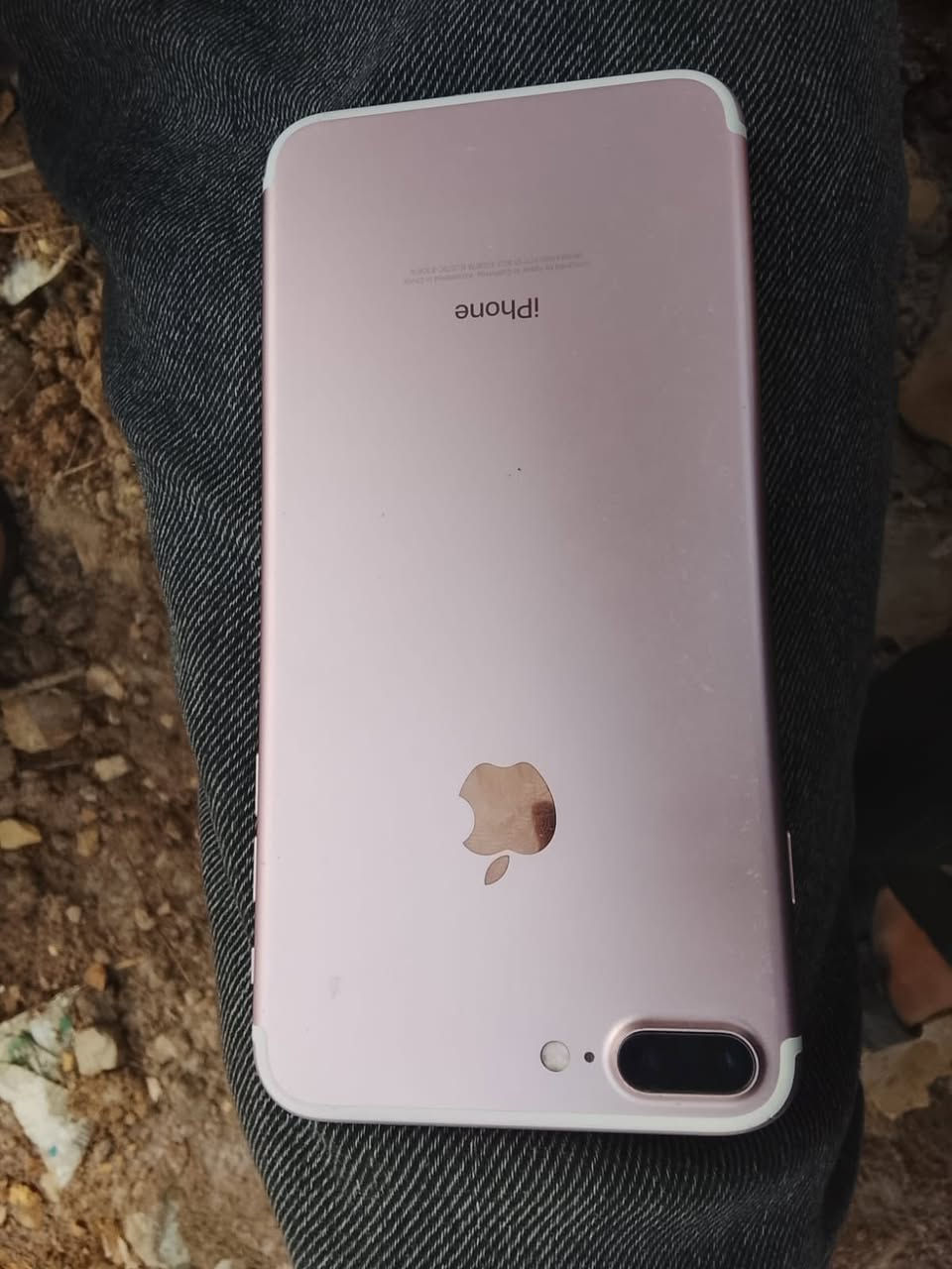 للبيع ايفون7 بلاص جديد ونضيف مبدل بطاريه مراوس او بيع سعر خاص ***********
