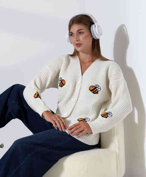 💐الموسم الشتائي يمنه مختلف ❤️‍🔥😍
💐جاكيت تريكو تركي درجه اولى 🥇✨
💐السعر ١٢ الكميه محدوده سارعو بالحجز عبر مراسله الصفحه او التواصل على الواتساب على الرقم *********** ✨🥇🚕☑️
