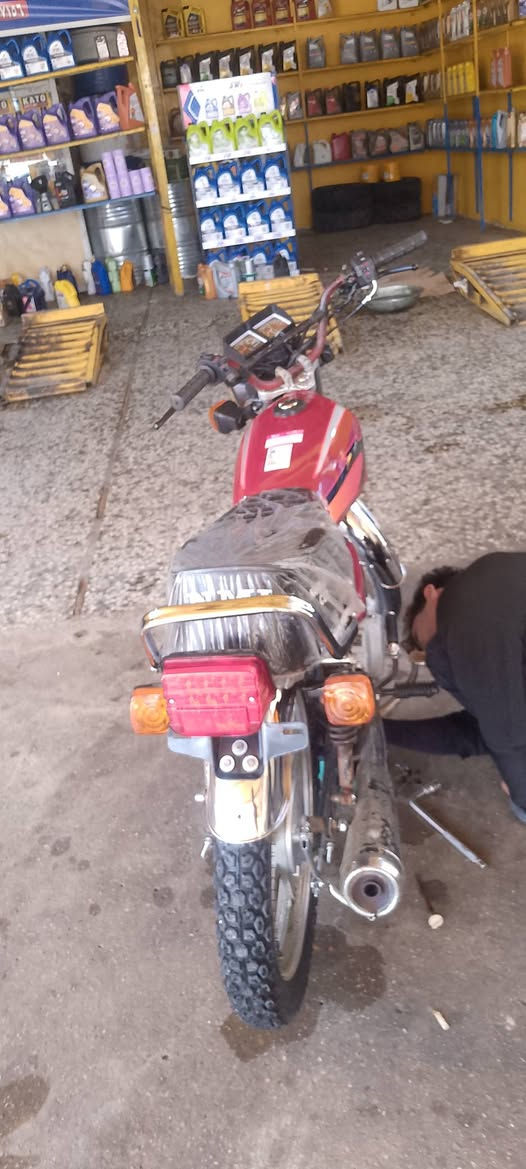 سلام عليكم دراجه 5 كير اوراق للبيع سعر$ 675 وبيه مجال قليل تعمير


**إذا كنت صاحب هذا الإعلان وتريد حذفه لأي سبب، رجاءا أرسل رسالة إلى الدعم الفني**