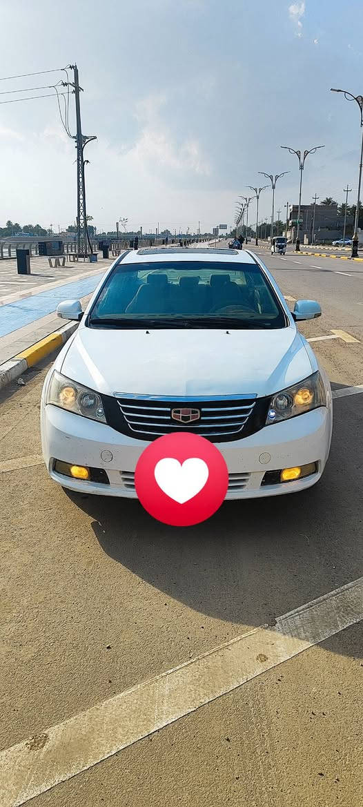 السلام عليكم
امكراند C7 موديل ٢٠١٢ محور مكينه وكير كورلا ٢٠٠٨ نحلة ١٨٠٠ المرغوب 
السيارة رقمها كربلاء باسمي السنويه ٢٠٢٩ 
مشروع وطني تحويل ثاني يوم 
السيارة جاهزة وخير من الله مكينة وكير مكفولات لا تبخير ولا تنقيص 
تخم تاير جديد تبريد شغال السيارة مال جناي وكلش نظيفة 
 كاميرا خلفية وشاشه اندرويد مكان السيارة واسط الكوت 
السعر ٦٠ ورقه وبيها مجال الاتصال علئ الرقم 
***********
