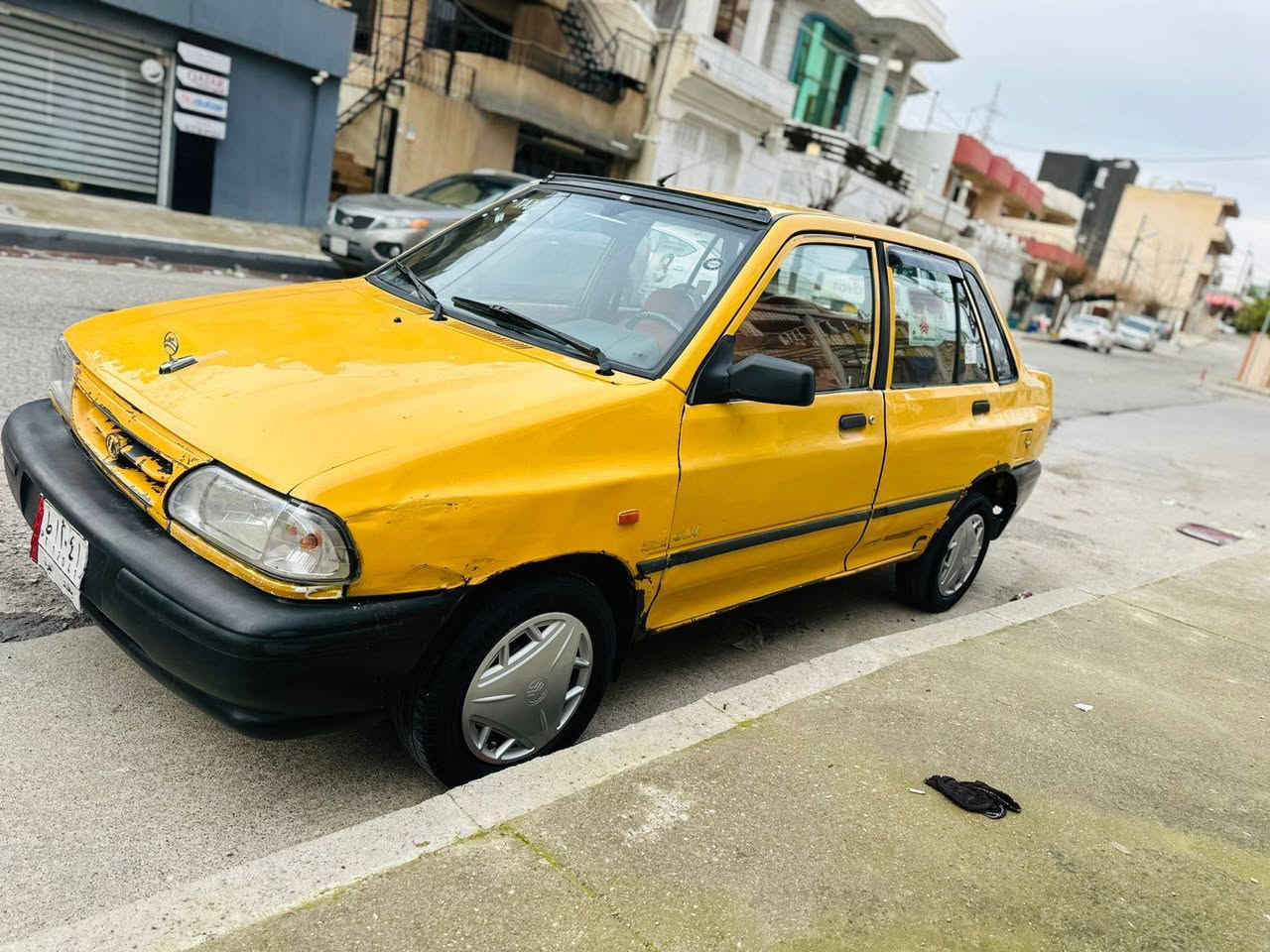 سەرەتا بە ناوی خوای گەورەو میهرەبان.  سایپا بۆ فرۆشتن بەس ماشەڵای ئەویت نەرخ (19) گەڵەو مەعامەلەیەکی برایانە. ئەویت ناوو دەری زۆر جوانە ماڵی دۆستە گێڕوو مەکینەی بەبشەرتی دە فیتەر. مۆدێل 2010 سەنەوی پلاستیک بەهەموشەرتیک  بەشەرتی ئەوە لیات مووسوو بڕاوە بەشەرت سەیارە کە بانزین هەر زۆر کەم ئەخوا ماشەلا سەیارەکە زۆر تازەیە لەسەر ئزنی ئەدمینی گۆڵ شوون. سلێمانی.  ژم. ***********. ***********
