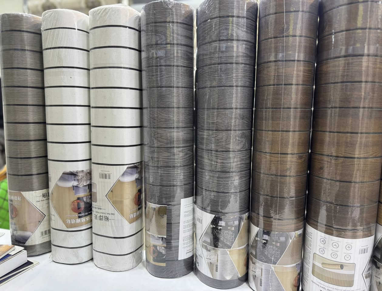 بديل الخشب اللاصق الذاتي – شكل فاخر بدون تعب 😍

📏 القياس: 3 متر × 60 سم
💰 عرض خاص: كل قطعتين بـ 25,000 دينار فقط

✨ المميزات:
✔️ لاصق قوي جداً
✔️ عازل للصوت 🔇
✔️ عازل للماء والرطوبة 💧
✔️ قابل للتنظيف والغسل
✔️ نقش بارز (شكل خشب حقيقي)
✔️ تركيب سهل بدون عامل 🛠️

🎨 موديلات متنوعة تناسب كل الأذواق

🚚 توصيل لجميع المحافظات

📍 العنوان: الأعظمية الكم راغبه خاتون – مقابل مصرف الرشيد

📞 للحجز والاستفسار:
***********
***********
