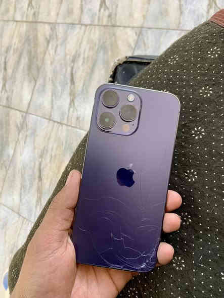 مرحبا 14 برو ماكس 256 بطاريه 86 شرق اوسط كارتون ضايع ملحقاته بس شاحن  الضهر مفطور بس الجهاز وتر السعر740 
مكاني قرب بوابه بغداد ديالى 
***********
