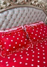 غرفة نوم • فرش أصلي • حسب الطلب