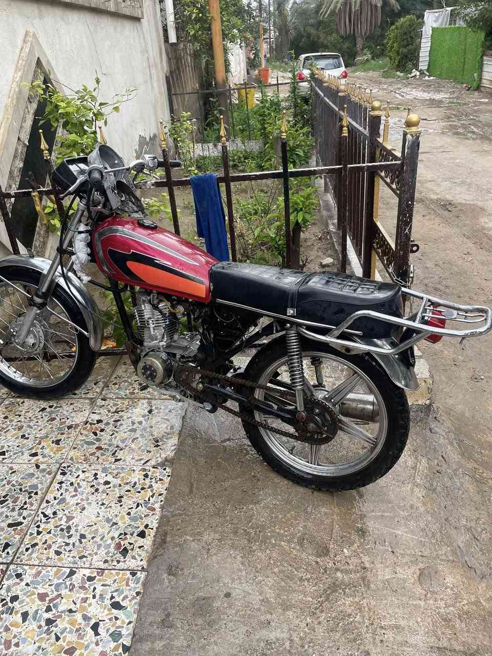 كوم حديد سعر ١٠٠.           ***********
