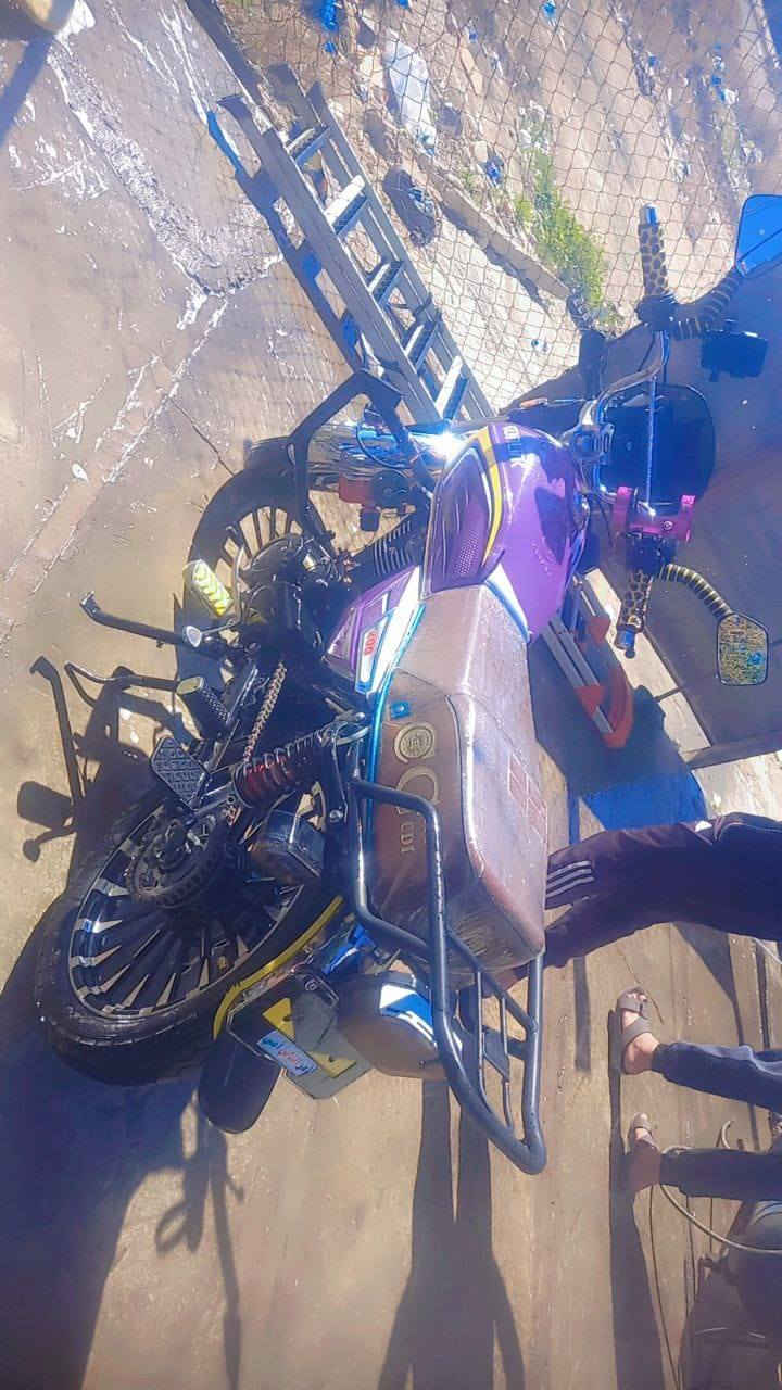 اسلام عليكم
للبيع إيراني موديل ٢٤ بعده نظيف مثل ما موضح في الصوره
السعر ٨٥٠ وبي مجال للشراي المكان الرمادي الخمسه كيلو رقم الهاتف ***********
