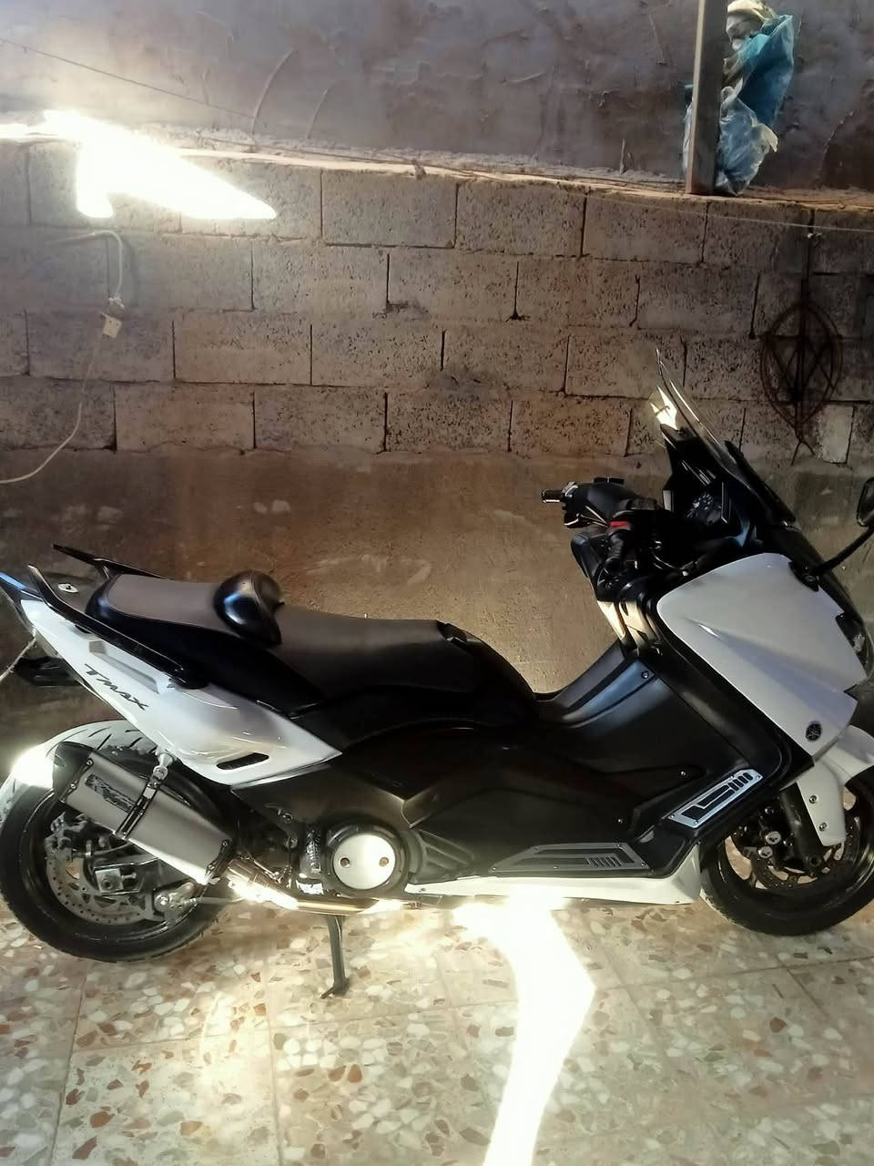 السلام عليكم تي ماكس 14 مكينه مكفوله ماشيه 33 سوجات 2 شراي جيب وايك فيتر وكلبه سعر 47 رقمي ***********
