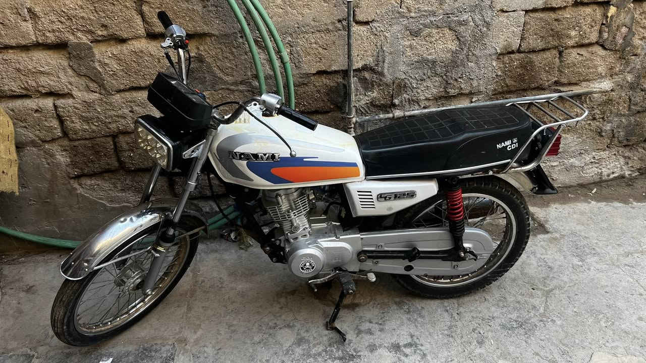 سلام عليكم دراجه ايراني (كلك كلك)للبيع كامله من كلشي السعر 600البصره القرنه (***********)
