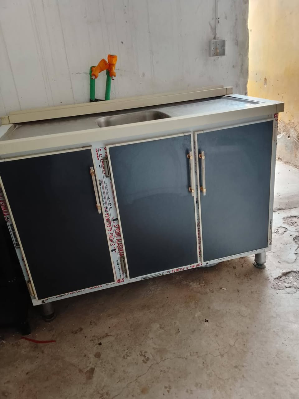 كونتر لل بيع مكان دوانيه


**إذا كنت صاحب هذا الإعلان وتريد حذفه لأي سبب، رجاءا أرسل رسالة إلى الدعم الفني**