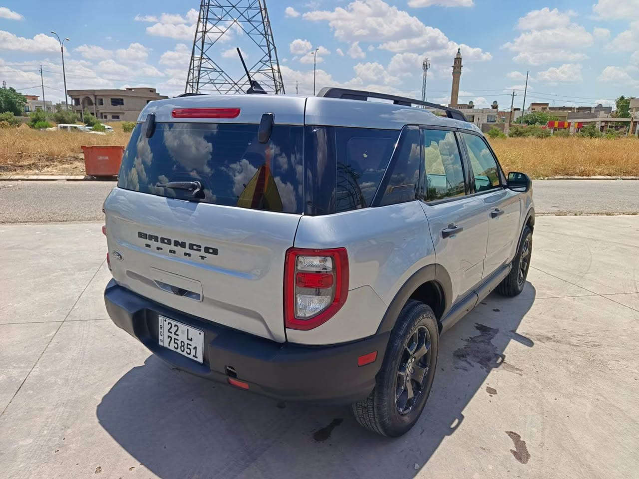 مستعجل عالبيع $$$$

٢٦$ ورقه غرامه ينزل من سعر السيارة بعد الاتفاق

السلام عليكم

Ford bronco sport 2021

للبيع او المراوس حسب القناعه

اللون : سلفر

المكينة : 3 سلندر 1.5 توربو

الگير : اوتو ٨ نمر

عداد المسافه : 60 الف كيلو متر قابل للزيادة

الضرر : مثل ماموضح بالصور قطعتين + قطعه داخل العراق

ايرباگ : فقط الستيرن طاك وراجع

المواصفات : اوتو هولد + اوتو ستارت/ستوب + رادار نقاط عمياء + تحذير تصادم  امامي + تحذير مغادرة المسار

التحويل : شرط التحويل او الوكالة

الغرامات : عليها ٤ مليون غرامة (تقريبآ ٢٦ ورقة).

التواصل : ماسنجر او واتس اب على الرقم *********** أربيل, العراق
