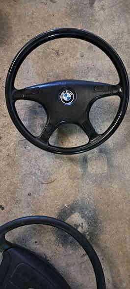 للبيع غراض حاويه اوربي مال بي ام حجم ٥٠٠//بؤ فرؤشتن هةمووي ئةوروبين هي بي ئيم حجم ٥٠٠ //***********///***********
