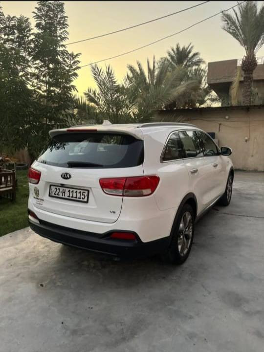 السلام عليكم سورنتو موديل ١٦ مكفوله من كل النواحي ٦ سلندر ٧ راكب  ٣ قطع تبريد السنويه بسمي   السياره ماشيه ٩٤ الف سعره ٢٢٠ ورقه المكان تقاطع الشاعوره 
***********
