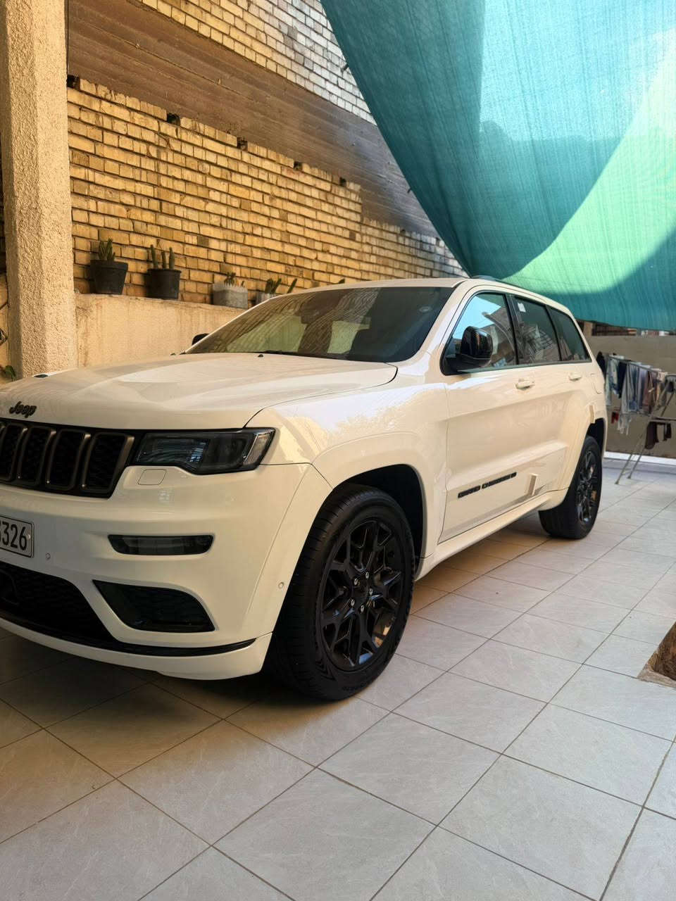 جيب فئة S موديل 2022 وكالة هارلم
 فول مواصفات رادار امامي داخل احمر بلادي
كفالة عام بشرط لحمدالله 
تاير دلوب جديد صدر جديد وكالة بدون نقص برغي ماشيه 40 كيلو او 27Mi وقابل للزياده
السياره على ايدي من الوكالة اني مطلعها 
 رقم اربيل بأسمي شرط التحويل 
(السياره بيه ملاحظه فتح باب خلف ساىق من الشركة من شركة هارلم بشرط لا مبدل لا صبغ لا رصعه بشرط
يعني من اخذته كالو مفتوح برغين تطبيك فقط)  

اي استفسار التواصل على الرقم ..
***********
***********
