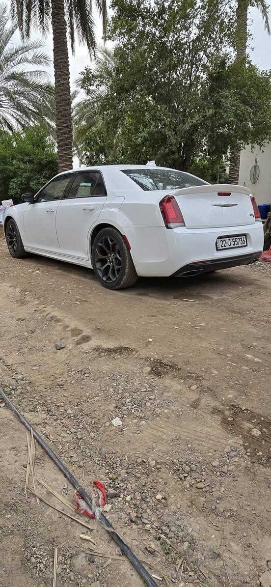 ✅ اوباما كندي S ( كلين تايتل ) تو ويل .
كولد 

               الموديل 2018 اصل🪬

المسافة المقطوعة  85 مايل 

حجم المحرك 3600

مواصفات السيارة:-

*بانوراما

* مصابيح امامية زنون مع  بلوجكترLED . 

* ويل قياس 20 

* شاشه كبيرة 

* سستم صوت كامل  دمام بالصندوك

* كراسي جلد طبيعي شعار S حفر

* مقاعد أمامية كهربائية عدد 2 .  . 

* مقاعد أمامية تدفئة . 

* تشغيل عن بعد .  . 

* محدد سرعة .  . 

* كاميرا خلفية دوارة.

* دخول ذكي (بصمة) . 

*شفتات ستيرن.

*تبريد قطعتين.

*السيارة تخم تاير 

مكان السيارة بغداد / الدوره
اكو ناس علع باب الله فا ماكتبت السعر 

للاستفسار ***********
