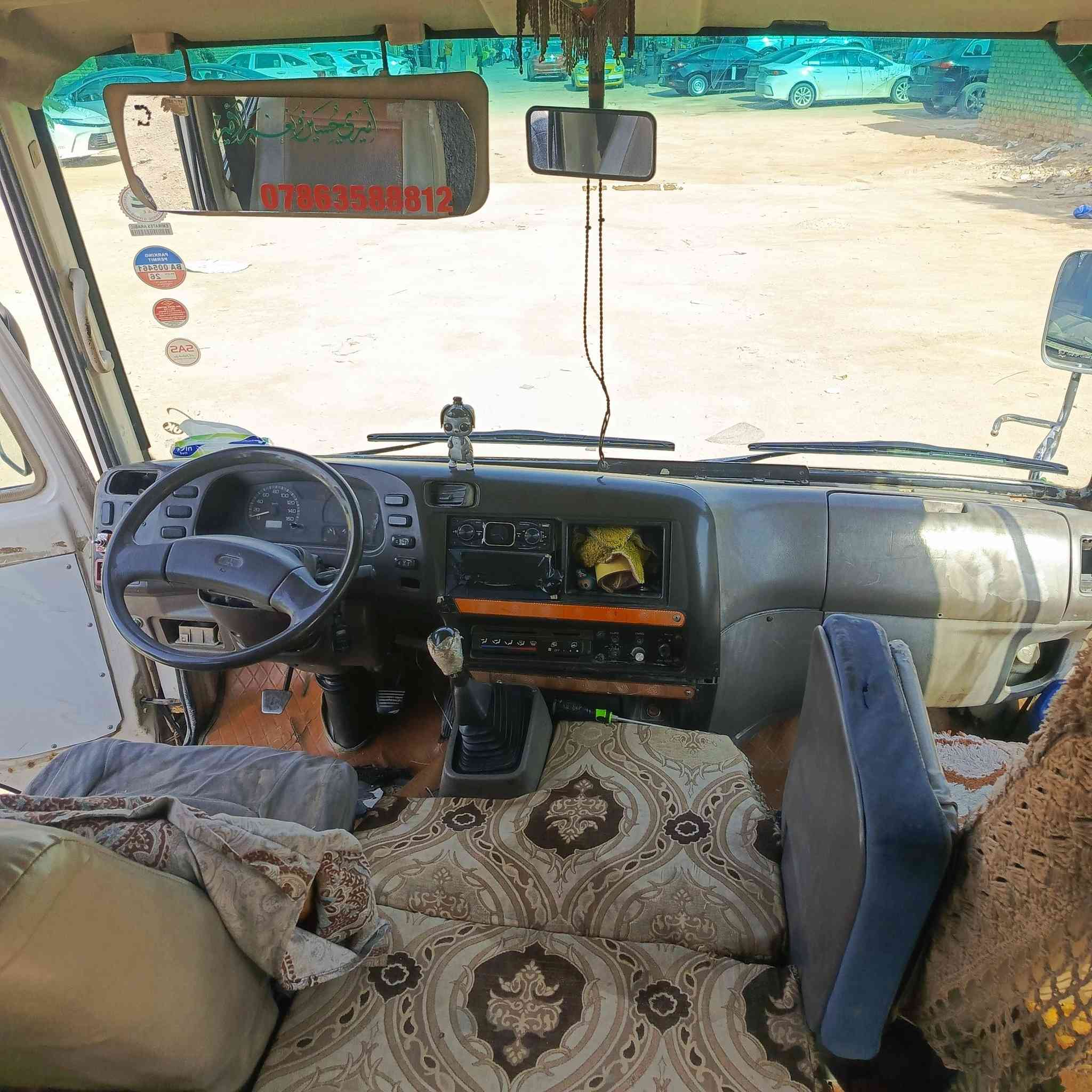 سلام عليكم من رخصة صاحب الكروب /كوستر روزه 2001سياره حلوة سياره جاهزه رقم انكليزي تحويل ثاني يوم بصره تخم تاير جوبلس سعر خاص مكان سياره سماوة الرقم ***********
