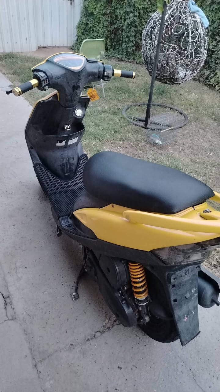 سلام عليكم عدلة 55 كفرات مال أربعة اصليات دراجة بيهة تزويد خير من الله السعر 775 وبيهة مجال قليل شراي اتصل ***********
عنوان بغداد الدورة حي الصحة
وبالعافية عل ياخذهة
