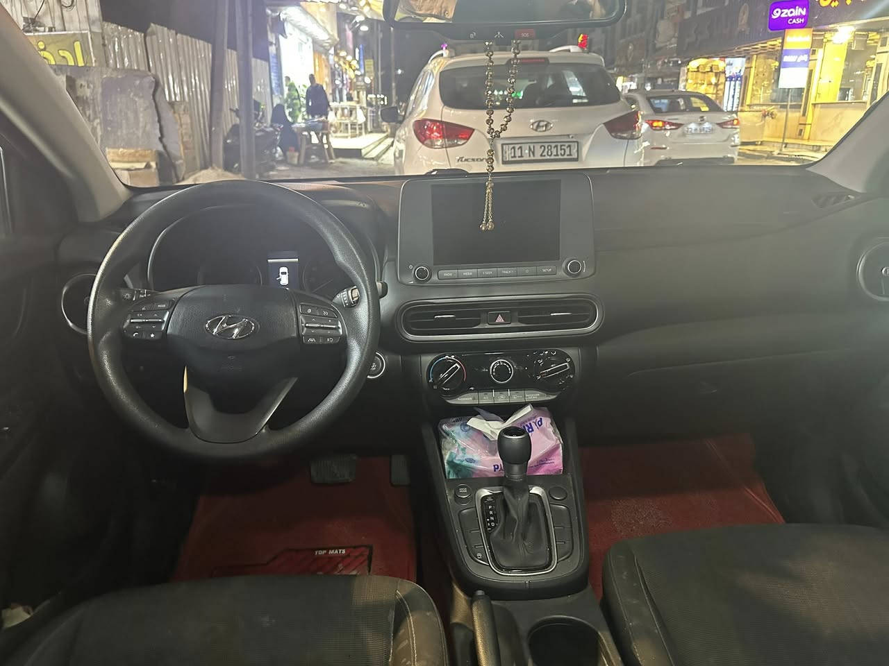 السلام عليكم 
من رخصة أدمن المحترم 
كونه موديل 23 أمريكيه فول ما عده الفتحه 
لون احمر مميز 
سياره بغداد حره 
رقم جديد
ماشيه 18 حقيقي 
محرك 2000 دوش 
سياره بيها صبغ اربع قطع وقطعتين مبدله وكالة مال شركة 
العنوان بغداد الجديدة السعر 137 وبيها مجال
رقم الهاتف ***********
***********
