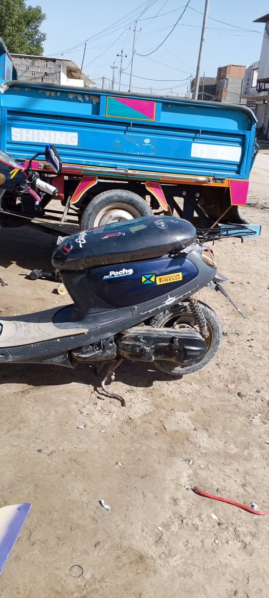 سلام عليكم دراجه بطه خطين شغاله سلف وهندر ما ناقصهه شي السعر 250 وبيهه مجال مكان الدراجه بابل السده الهنديه ***********
