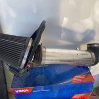 شوته ٥٧٠٠ كامله ب١٧٥ الف وبيها مجال  بغداد الكرخ 07717691570