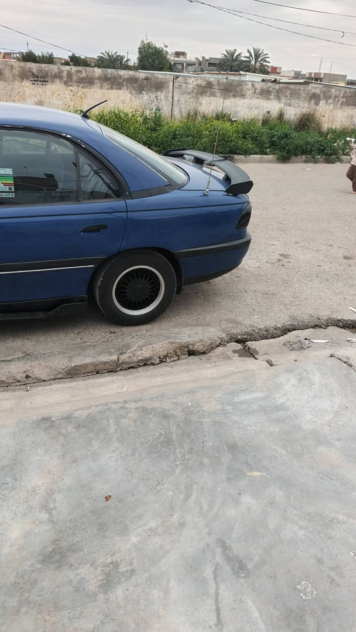سلام عليكم
إخوان أوبل بزون موديل 1995 گير مكينه ونجي جديد تبريد شغال تخم تاير جديد صدر جديد سنويه جديده منضومة حماوه جديده كهرباء سعره ٤٠ وبيه مجال للشراي مكاني ديالى شهربان ***********
