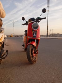 2000 واط بحالة ممتازة للبيع الوصف: دراجة كهربائية نوع R11 موديل       ...