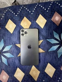 آيفون 11 برو ماكس • 265 • شاشة مبدلة