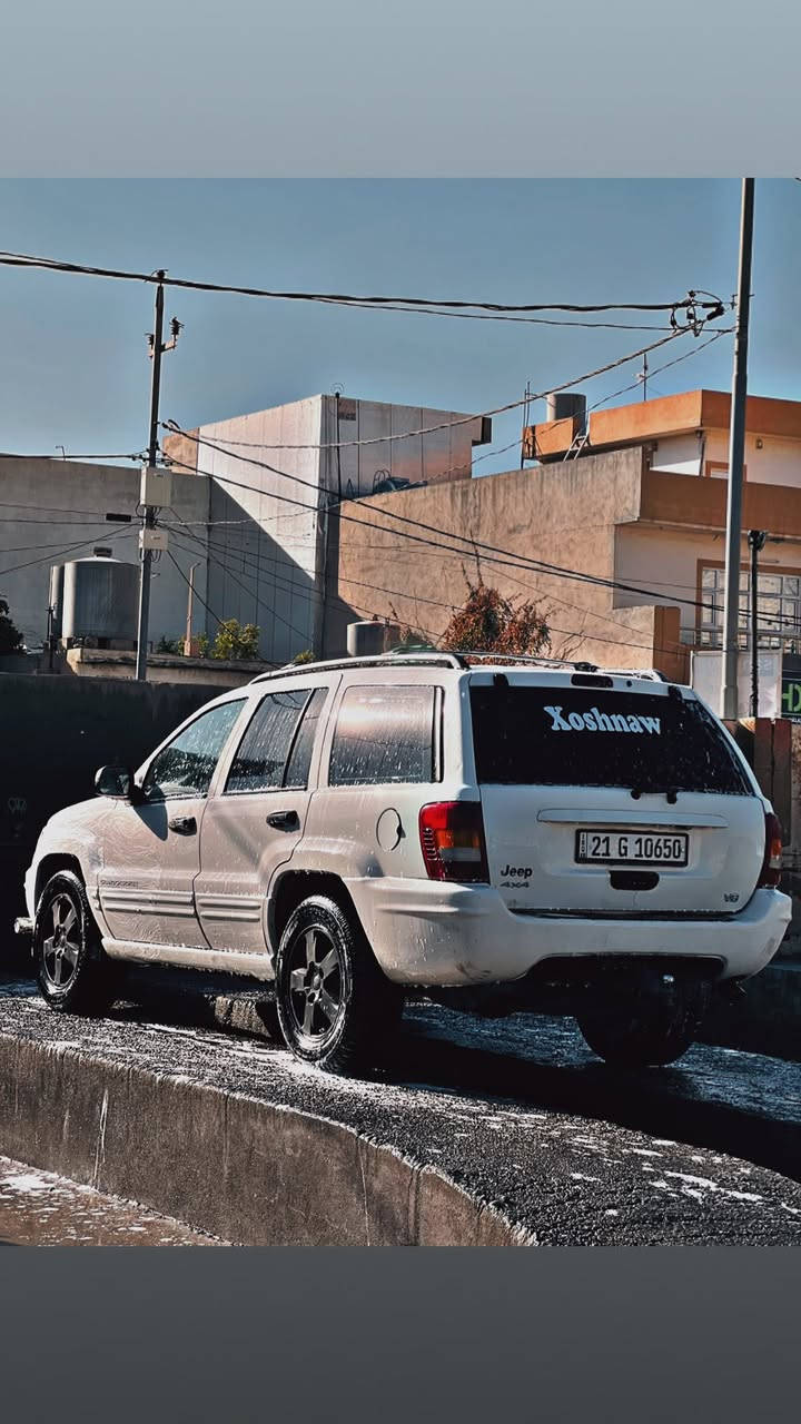 گراند جیرۆکی  مۆدێل 2004     8پەستۆن.دەبل ئەکسل     گێرو مەکینەو ئەکسل بەشەرت.   سێ چوار پارەچە بۆیاخی هایە   ئەگینا هەمو گیان بەشەرت.   بەناوی خۆمانە. مالی دۆستە.   ژمارە  موبایل.  (***********).   (***********)  نرخ (٨٠ ) مەجال
