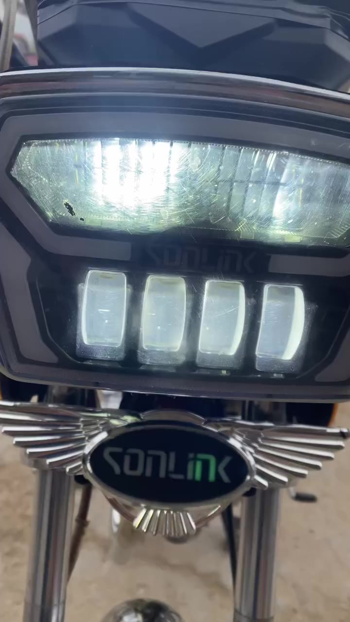 سلام عليكم دراجات للبيع وحده تايكر موديل 25 مكفوله كهربائيات كله شغاله بس الشاشه طافيه اوراق بغداد 5السعر 650 وبيه مجال والثانيه سافان موديل 22 مكفوله كهربائيات كله شغاله ب 600 وبيه مجال المكان واسط العزيزيه الاستفسار *********** ارجا ارجا الموشراي لا يعلق
