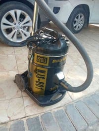 بابل • وردية • مكنسة كهربائية